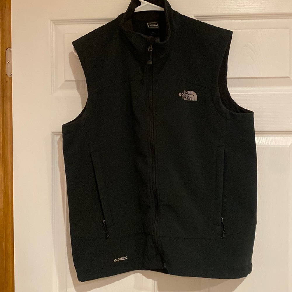 Lately used North Face vest. Size M